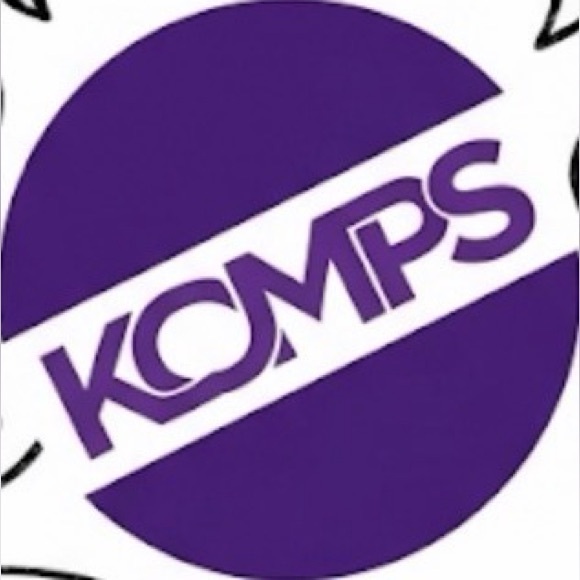 k_o_m_p_s